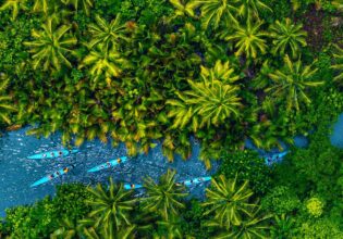 kayakers on Borocay Island