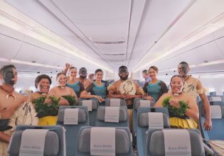 Crew Fiji Airways A350