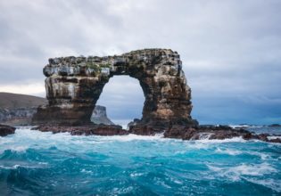 Galapagos island fauna flora sights travel adventure