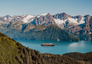 12 grand journeys throughout North America