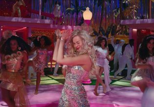 Margot Robbie dancing in the Barbie Movie
