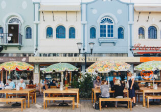 an al fresco dining on buzzy New Regent Street