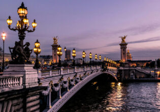Paris bridge