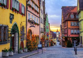 the historical old town of Rothenburg ob der Tauber