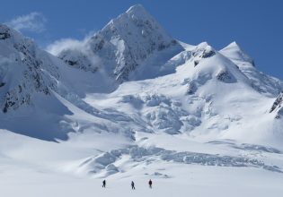 Ski the Tasman Glacier