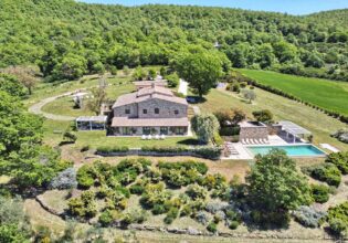 Drone shot of Villa Sambuco in Tuscany, Italy