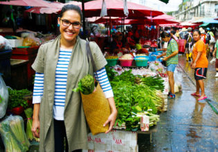 Marion Grasby at Khlong Toei market in Bangkok, Thailand.