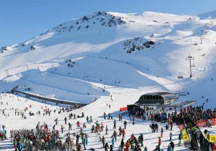 Skiing in New Zealand's Canterbury Region