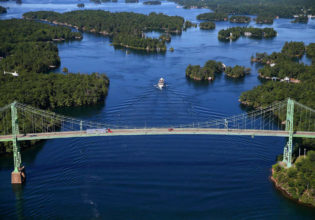 Canada Thousand Islands cruise