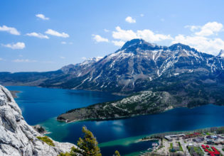 Waverton Lakes National Park Alberta Bears hump hike