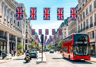 double decker bus in london
